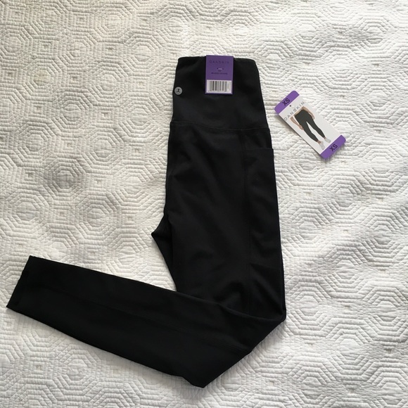 NWT Danskin Black Ultra High Rise Soft Brushed Ankle Active 7/8 Legging Tight XS - Picture 3 of 5